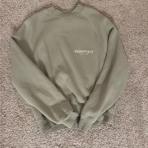 Essentials Fear of God Women’s XS Sage Green